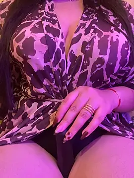 Cameelia online show from December 20, 5:14 am