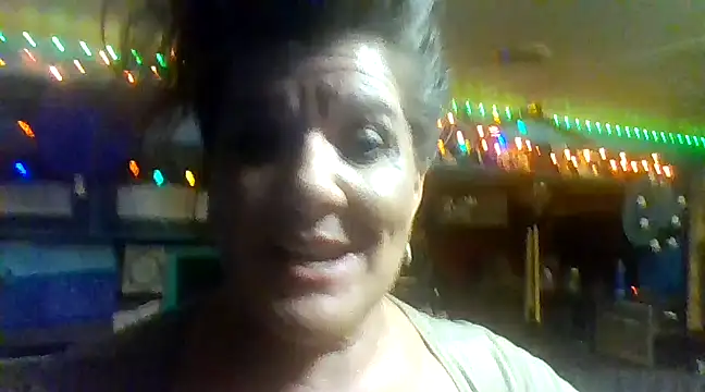 Snapshot of Fantasymaid80 chatting on December 9, 7:28 am Fantasymaid80 online show from December 9, 7:28 am