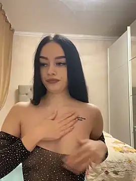 Gya Rue online show from January 4, 3:28 pm