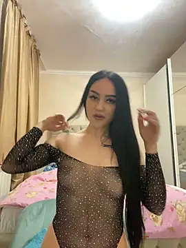 Gya Rue online show from February 12, 4:11 pm