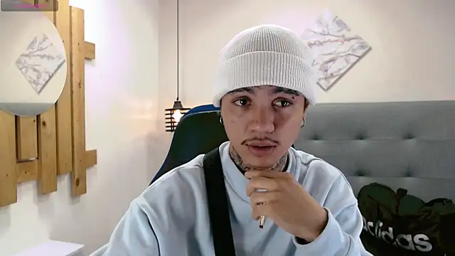 HannibalLester online show from March 3, 3:19 am