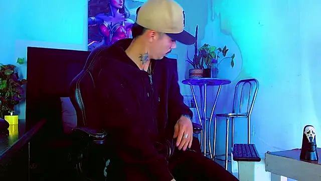 HannibalLester online show from February 20, 5:26 am