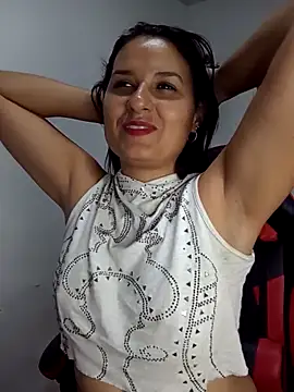 elena jonees online show from February 4, 8:58 pm