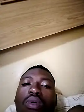 Snapshot of zipeqengeshe21 chatting on December 15, 10:15 pm zipeqengeshe21 online show from December 15, 10:15 pm