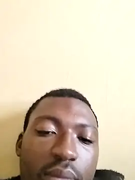 Snapshot of zipeqengeshe21 chatting on March 2, 12:11 pm zipeqengeshe21 online show from March 2, 12:11 pm