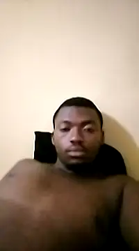 Snapshot of zipeqengeshe21 chatting on March 13, 3:44 am zipeqengeshe21 online show from March 13, 3:44 am