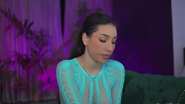 GinaValentinna online show from November 15, 8:16 pm