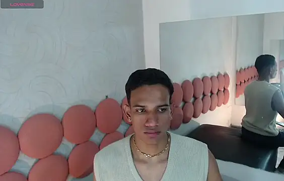 Snapshot of AbrahanBratz chatting on January 8, 7:24 pm AbrahanBratz online show from January 8, 7:24 pm