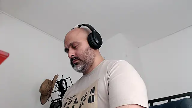 Gabriel Harmant online show from January 7, 4:59 am