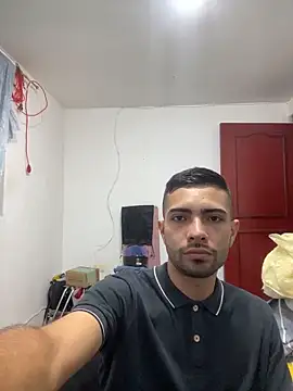 Jestebanano online show from February 19, 3:35 am