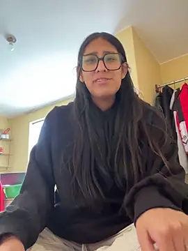 AleFantasy0001 online show from October 29, 4:20 pm