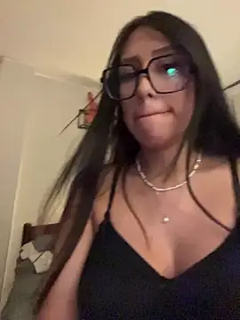 AleFantasy0001 online show from March 17, 3:55 am