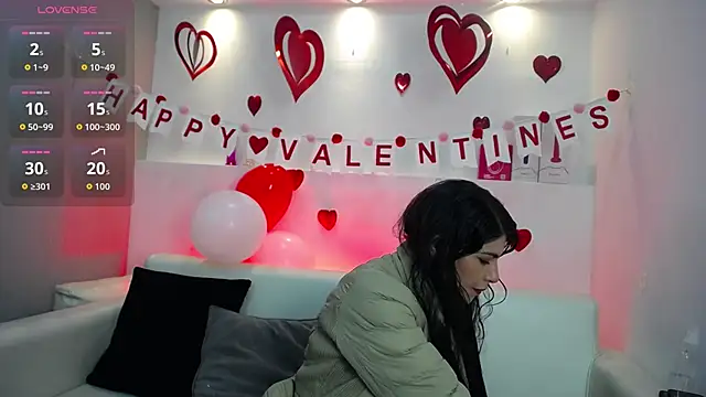 Melodi Roux online show from February 15, 1:09 pm