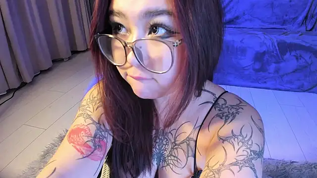 Snapshot of Yuriko_May chatting on January 13, 7:42 pm Yuriko May online show from January 13, 7:42 pm