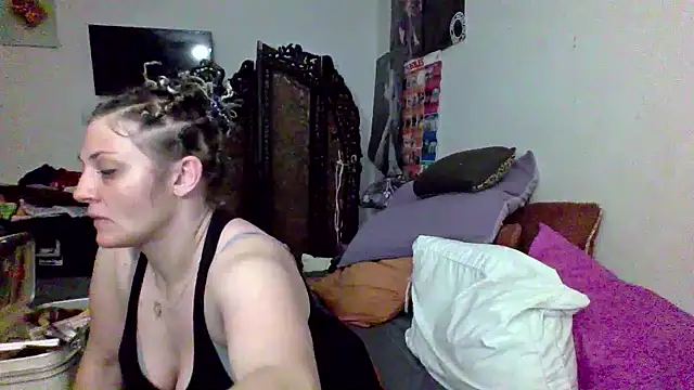 Snapshot of sophiarica chatting on March 23, 3:21 am sophiarica online show from March 23, 3:21 am