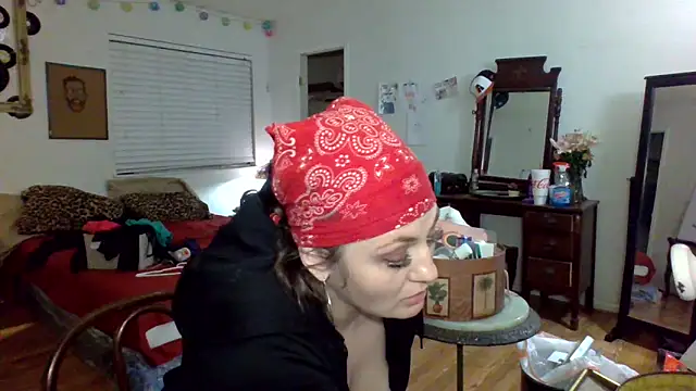 Snapshot of sophiarica chatting on April 20, 6:16 am sophiarica online show from April 20, 6:16 am