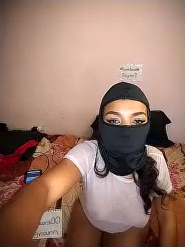 Yessicafoxy online show from March 20, 4:56 pm