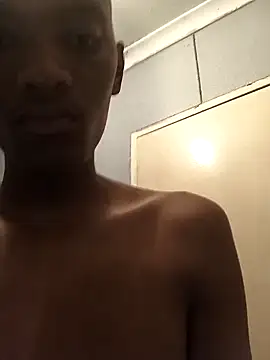 Snapshot of Sweet___Dick chatting on January 8, 9:17 pm Sweet Dick online show from January 8, 9:17 pm