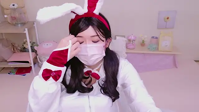 NAMI s2 online show from December 22, 9:22 am