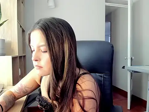 Snapshot of AmandaCallum chatting on July 11, 3:15 pm AmandaCallum online show from July 11, 3:15 pm