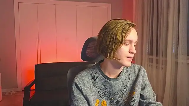 Snapshot of nikompell chatting on January 26, 3:17 am nikompell online show from January 26, 3:17 am