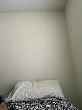 camiliaskye online show from May 13, 2:36 pm