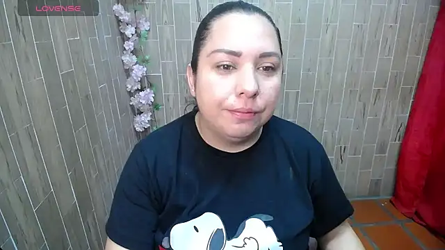 solyeria online show from June 3, 12:35 am