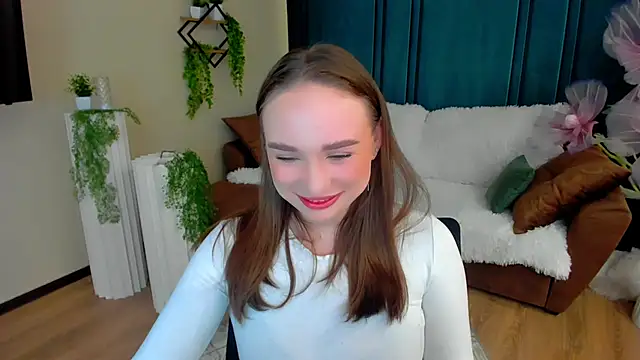 Snapshot of TrueReincarnation chatting on May 3, 10:21 am TrueReincarnation online show from May 3, 10:21 am