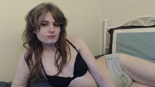 Snapshot of lyssaxoxx chatting on February 28, 9:55 pm lyssaxoxx online show from February 28, 9:55 pm