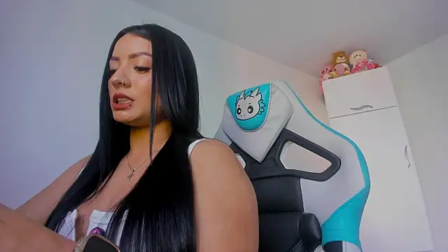 missycanoo online show from May 26, 9:44 pm
