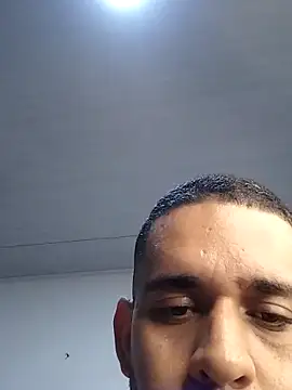 Snapshot of CRISTHIAN_GREY01 chatting on December 29, 6:49 pm CRISTHIAN GREY01 online show from December 29, 6:49 pm