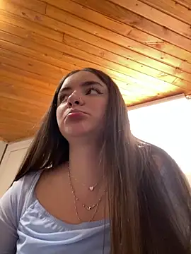 imlindapink online show from March 8, 5:33 pm