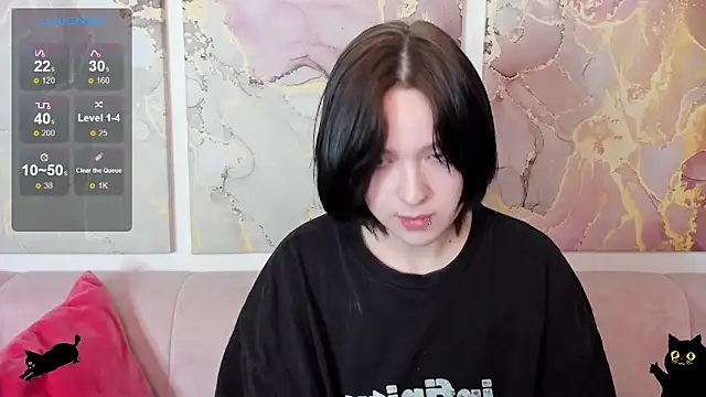 fiamoory online show from April 30, 1:23 am