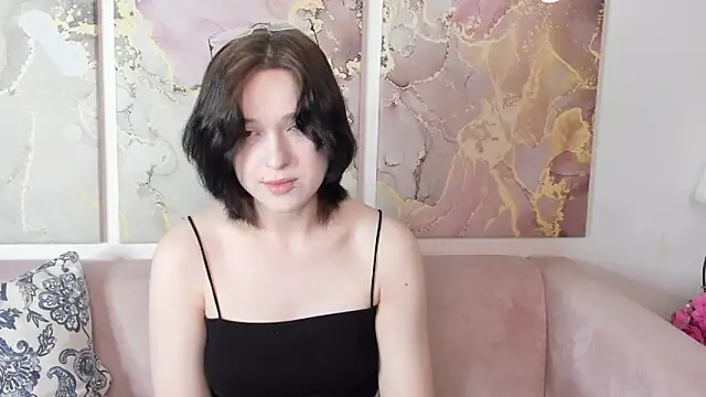 fiamoory online show from May 30, 1:25 am