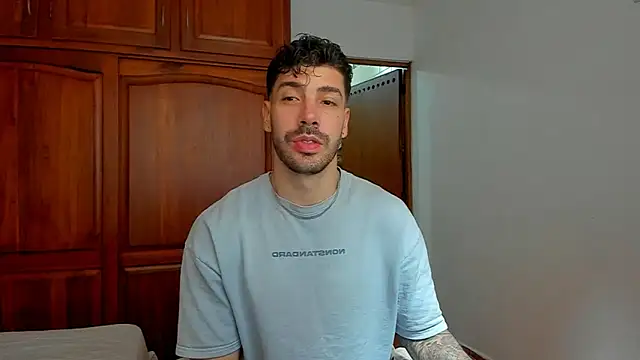 Guyinthemountain online show from May 27, 1:08 pm