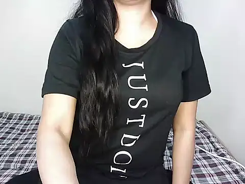 DILRUBA-JAN online show from March 12, 12:10 am