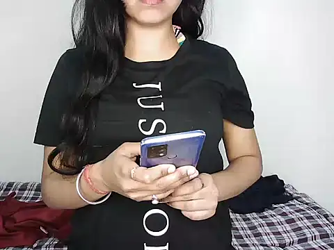 DILRUBA-JAN online show from March 17, 8:40 am