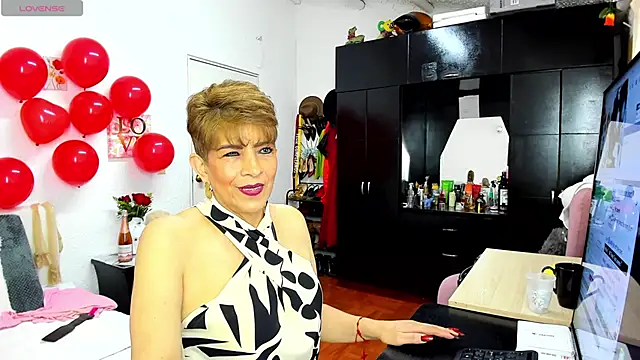 Angelina Stone 65 online show from February 16, 9:22 pm