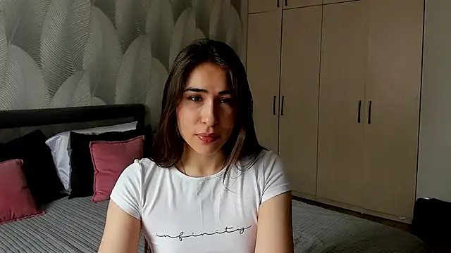 Bambiii bby online show from March 22, 4:05 am