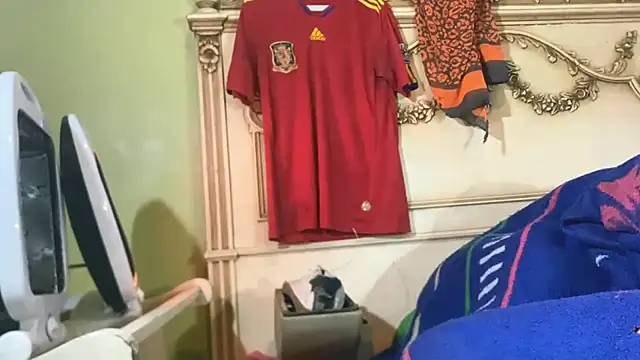 Snapshot of emylolo9 chatting on January 7, 5:01 am emylolo9 online show from January 7, 5:01 am