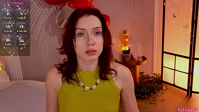 Snapshot of Sky_Eyes_ chatting on February 24, 11:43 am Sky Eyes  online show from February 24, 11:43 am