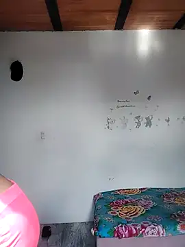 Snapshot of maye_dan chatting on March 20, 2:55 pm maye dan online show from March 20, 2:55 pm
