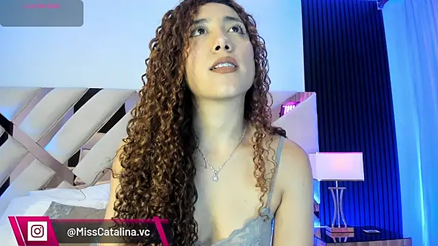 Snapshot of miss_catalinaa chatting on May 25, 12:11 pm miss catalinaa online show from May 25, 12:11 pm