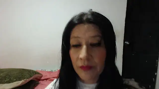 carolina linarez69 online show from March 8, 2:04 am