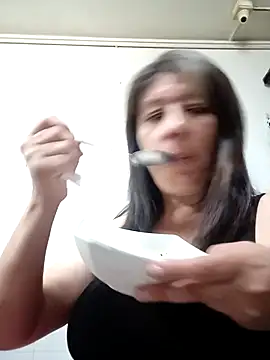 carolina linarez69 online show from June 2, 8:44 pm