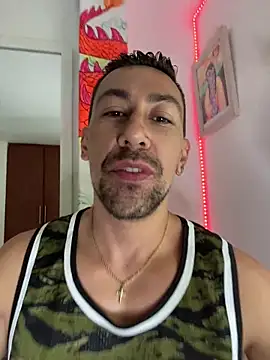 dantedesirexx online show from May 8, 5:29 pm