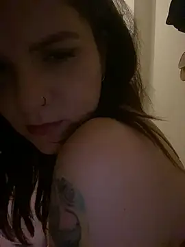 modelosecreta online show from July 15, 5:56 am