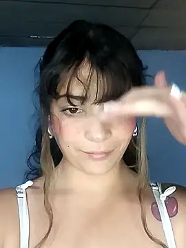 Snapshot of Elvishcassie_ chatting on January 25, 9:46 pm Elvishcassie online show from January 25, 9:46 pm