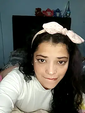 Snapshot of Elvishcassie_ chatting on February 27, 1:38 pm Elvishcassie online show from February 27, 1:38 pm