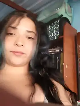 Elvishcassie  online show from May 26, 6:15 pm